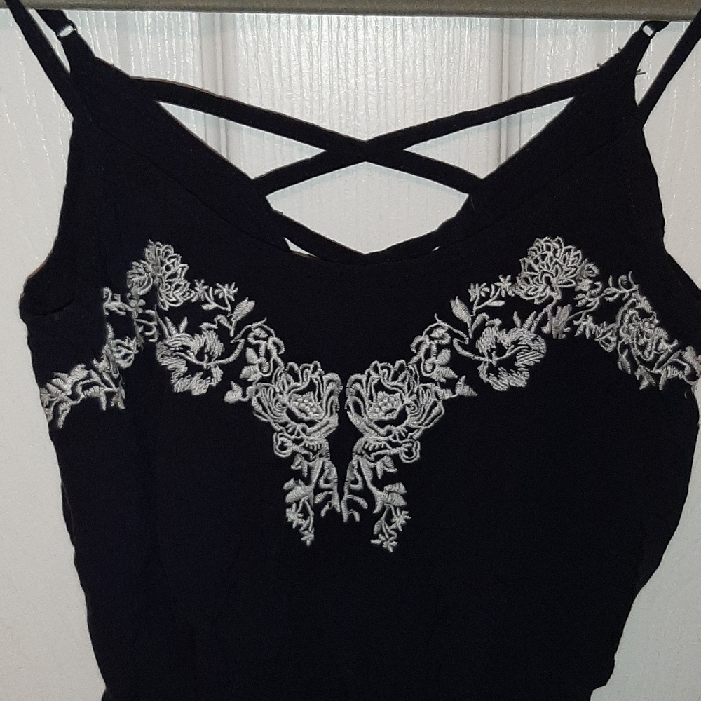 Romper - Picture 5 of 5